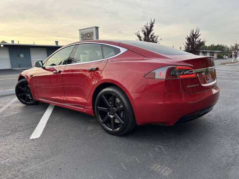2016 Tesla Model S 75D
