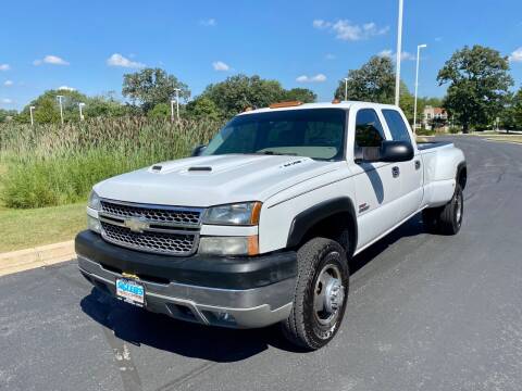 2005 Chevrolet Silverado 3500 for sale at Siglers Auto Center in Skokie IL