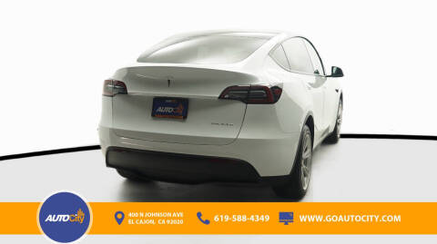 2023 Tesla Model Y Long Range