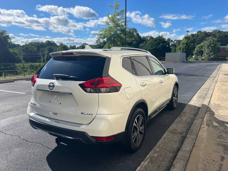 2017 Nissan Rogue SL