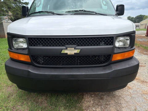 2017 Chevrolet Express 2500