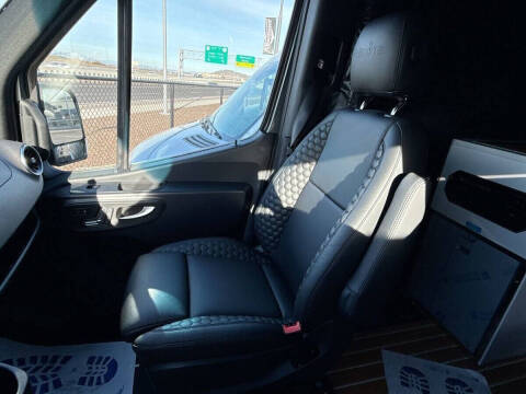2025 Mercedes-Benz Sprinter