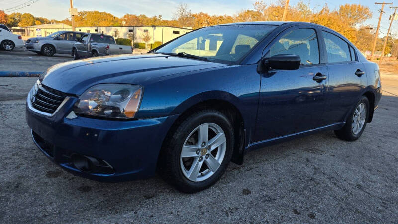 2009 Mitsubishi Galant ES's photo