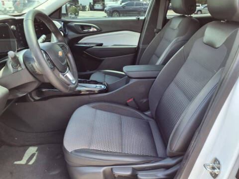 2024 Chevrolet Trax LT