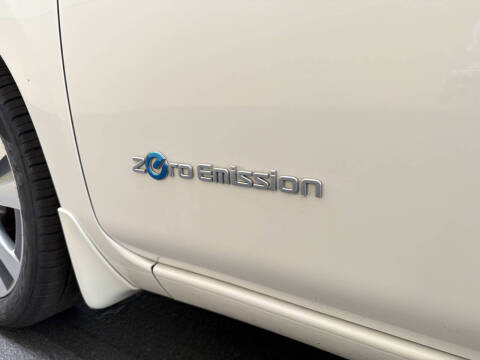 2013 Nissan LEAF SV