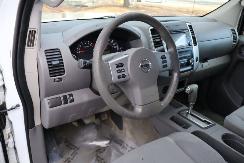 2017 Nissan Frontier S