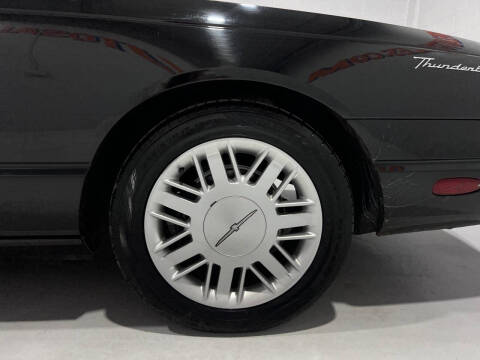 2003 Ford Thunderbird