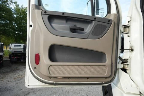 2015 Freightliner Cascadia