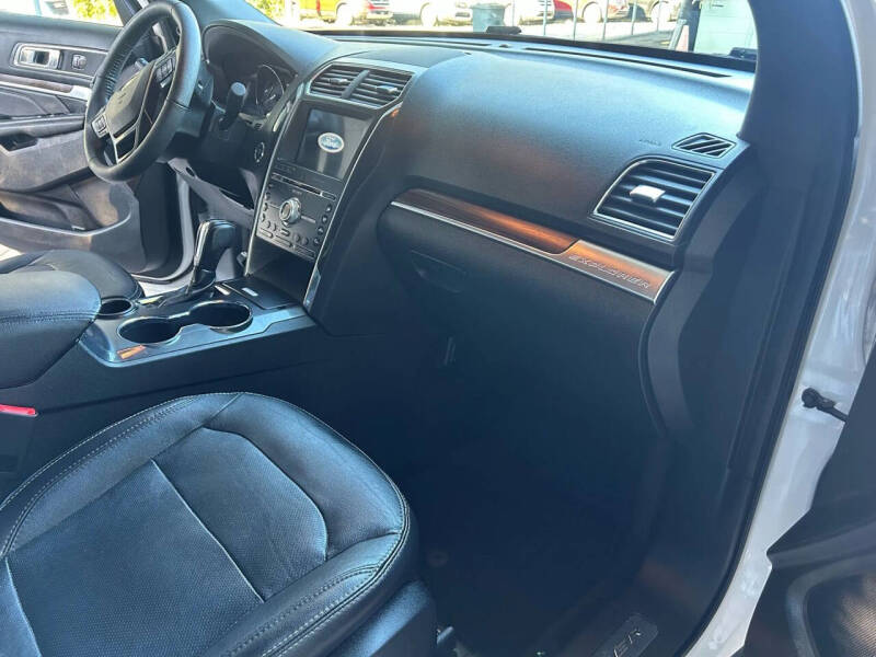 2018 Ford Explorer Limited