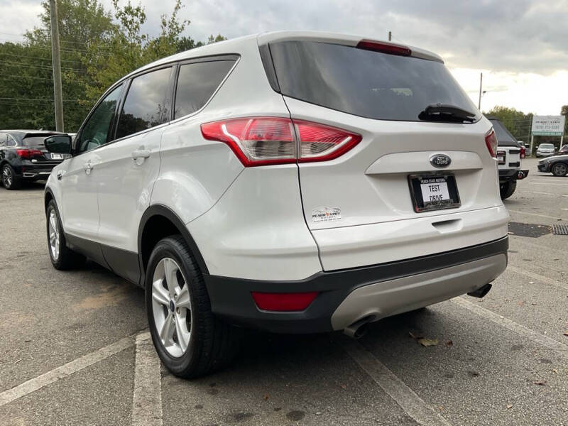 2016 Ford Escape SE