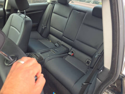 2012 BMW 3 Series 328i