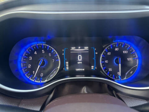 2017 Chrysler Pacifica Touring-L