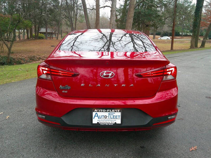 2020 Hyundai Elantra SE