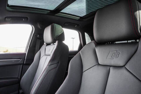 2025 Audi Q3 quattro S line Prem Plus 45 TFSI