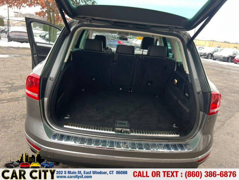 2016 Volkswagen Touareg