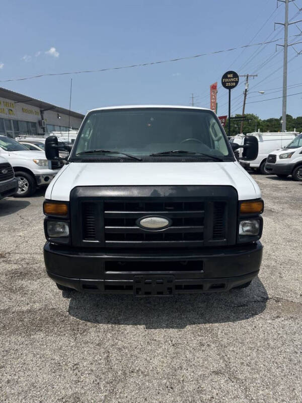 2014 Ford E-Series E-150