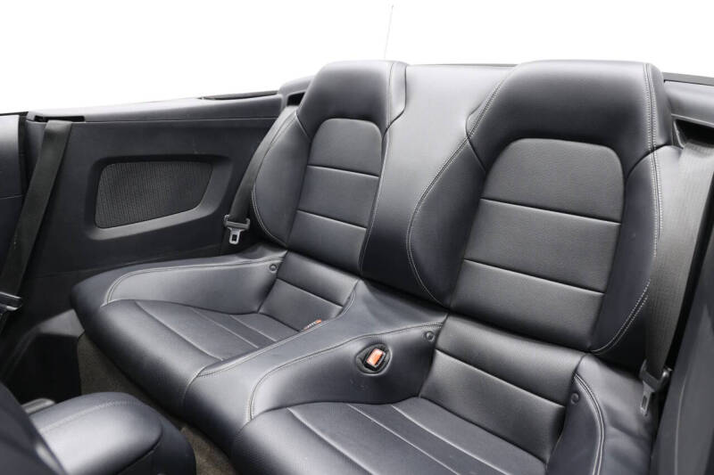 2016 Ford Mustang EcoBoost Premium