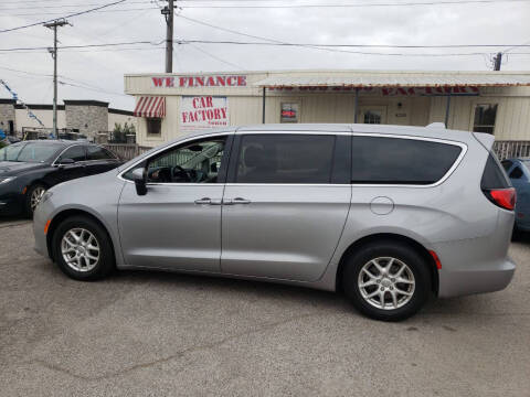 2017 Chrysler Pacifica for sale at CAR FACTORY N in Oklahoma City OK