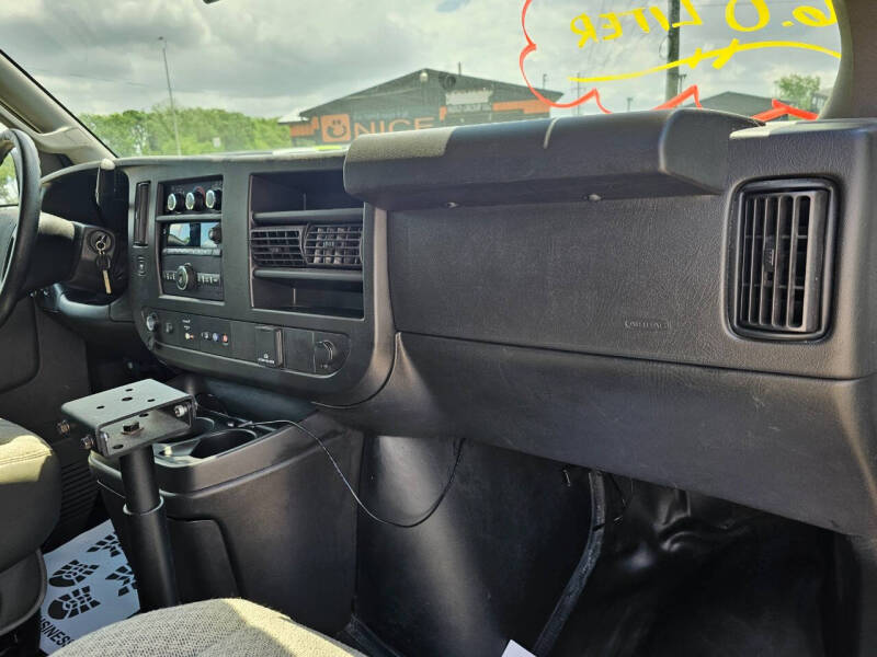 2020 Chevrolet Express 2500