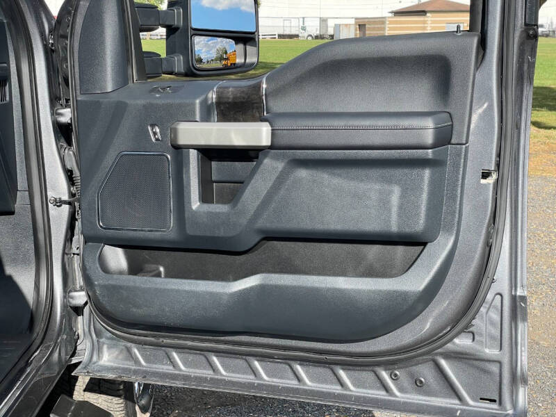 2022 Ford F-250 Super Duty Lariat