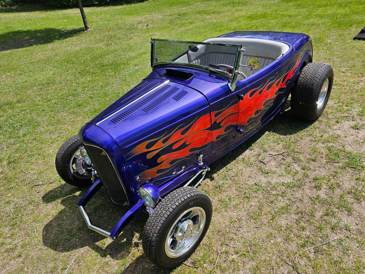 1932 Ford Hi-Boy 32