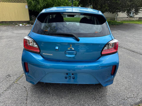 2024 Mitsubishi Mirage ES