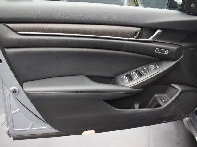 2022 Honda Accord Hybrid Touring