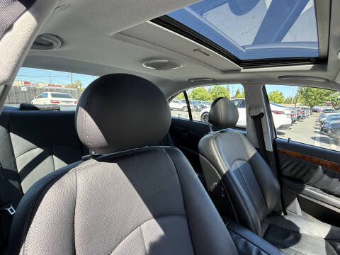 2004 Mercedes-Benz E-Class E 320