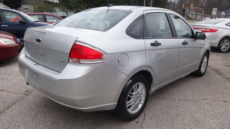 2010 Ford Focus SE
