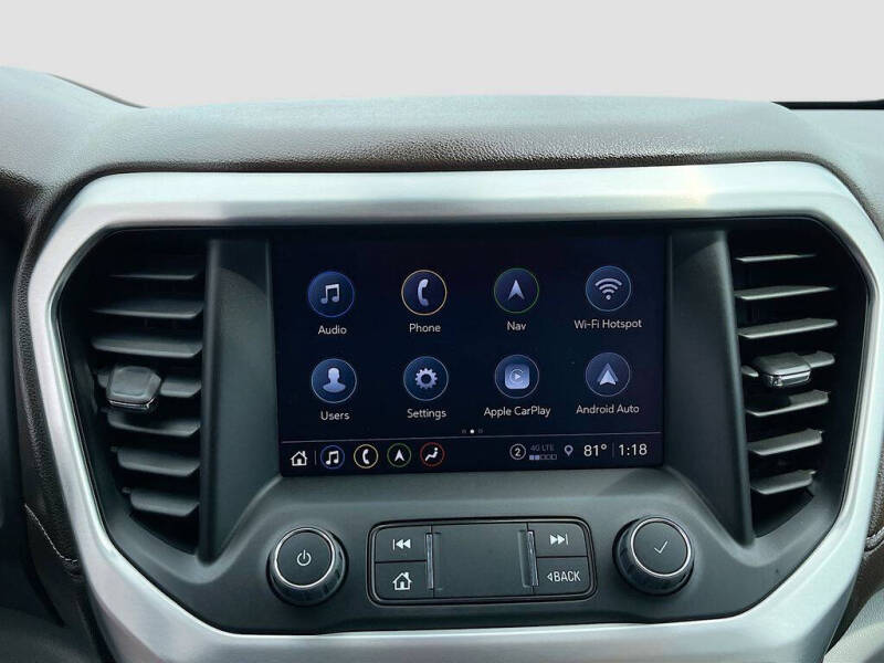 2023 GMC Acadia SLT