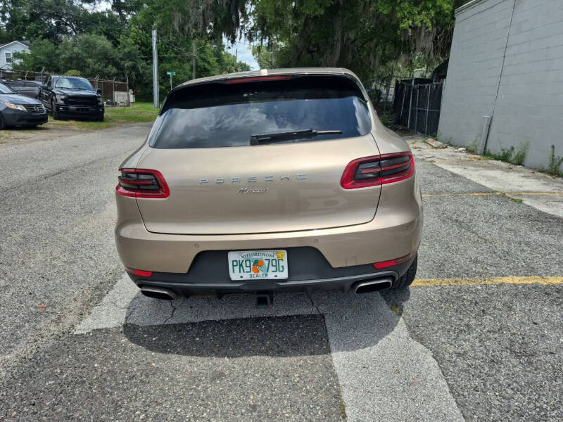 2017 Porsche Macan