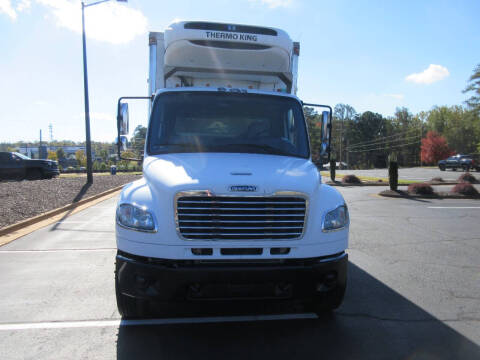 2013 Freightliner M2 106