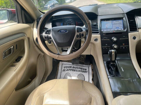 2016 Ford Taurus SEL