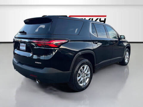 2023 Chevrolet Traverse LS