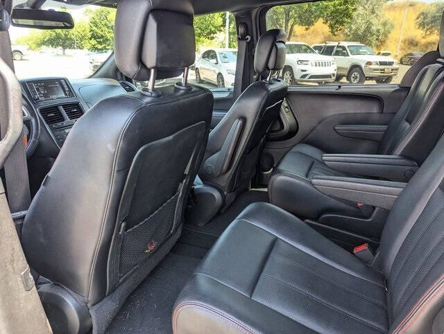 2019 Dodge Grand Caravan for sale at Axio Auto Boise in Boise, ID