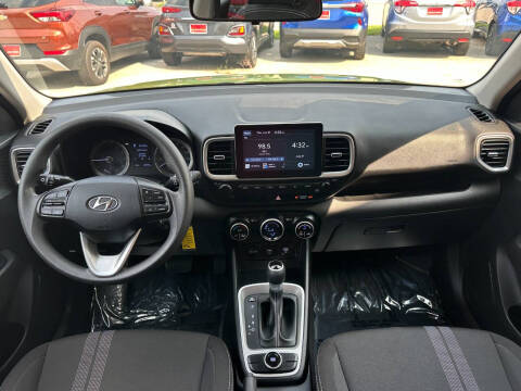 2020 Hyundai Venue SEL