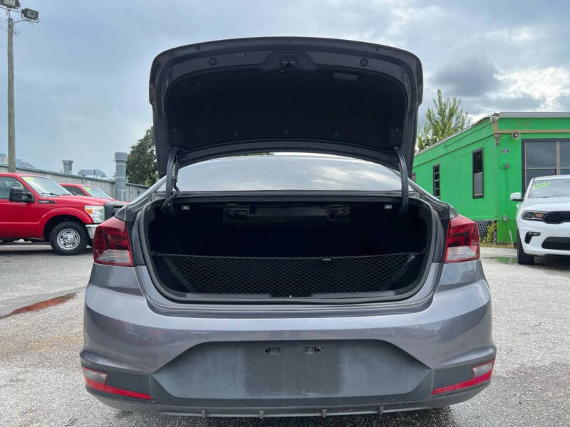 2019 Hyundai Elantra