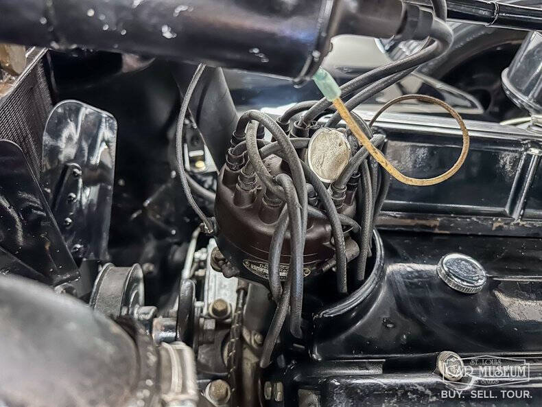 1937 Cadillac Series 85