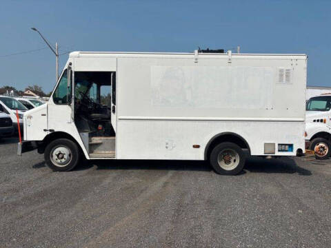 2011 Freightliner MT45 Chassis