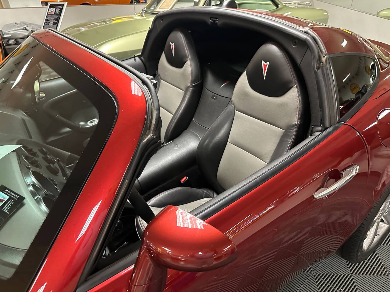 2009 Pontiac Solstice 22