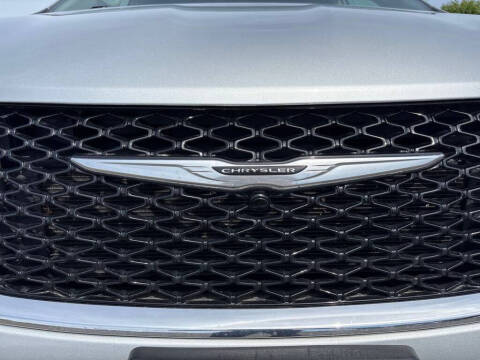 2023 Chrysler Pacifica Plug-In Hybrid Limited