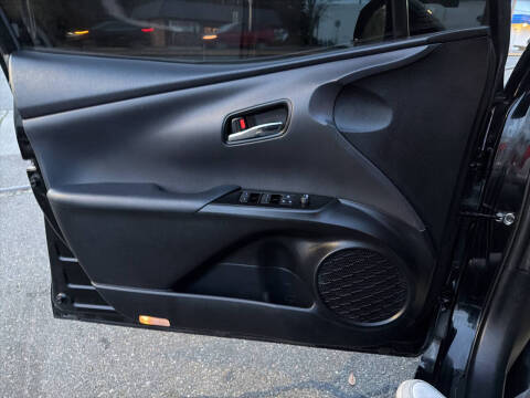 2020 Toyota Prius XLE