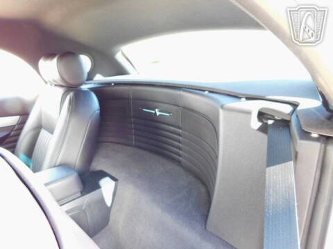 2005 Ford Thunderbird Deluxe