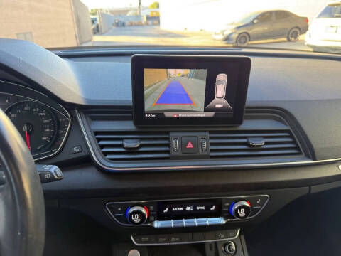 2019 Audi Q5 quattro Premium 45 TFSI