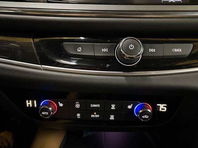 2018 Buick Enclave Essence