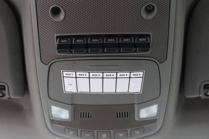 2022 Ford F-600 Super Duty