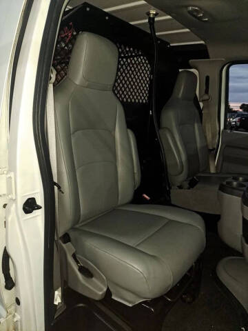 2014 Ford E-Series E-350 SD
