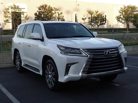 2016 Lexus LX 570