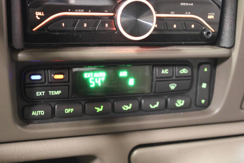 2004 Ford Excursion Limited