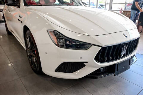 2022 Maserati Ghibli Modena Q4